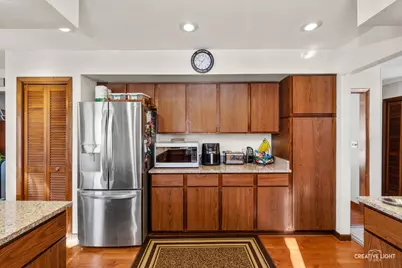 128 Edgebrook Drive, Sandwich, IL 60548 - Photo 8