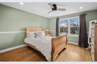 3122 Sandy Lane, Glenview, IL 60026 - Photo 14