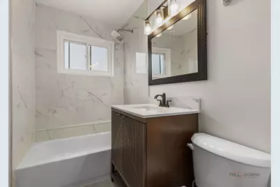 7355 N Ridge Boulevard #2A, Chicago, IL 60645 - Photo 12