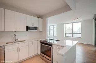 400 N LaSalle St, Chicago, IL 60654 - Photo 6