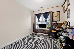 6204 N Claremont Ave, Chicago, IL 60659 - Photo 10