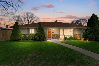 9966 S California Avenue, Evergreen Park, IL 60805 - Photo 2