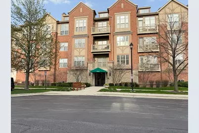 1914 Farnsworth Lane #305, Northbrook, IL 60062 - Photo 1