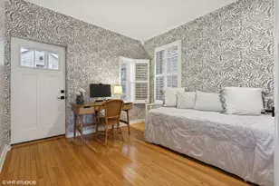 2343 N Janssen Ave, Chicago, IL 60614 - Photo 12