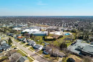 225 E Lincoln Ave, Glendale Heights, IL 60139 - Photo 24