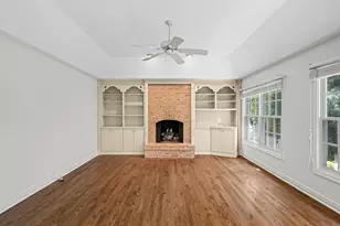 1735 Yale Ct, Lake Forest, IL 60045 - Photo 12