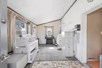 141 S Neltnor Boulevard, West Chicago, IL 60185 - Photo 10