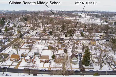 827 N 10th Street, Dekalb, IL 60115 - Photo 6