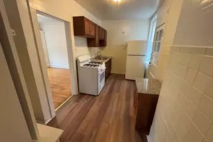 2216 W Thome Ave, Chicago, IL 60659 - Photo 8