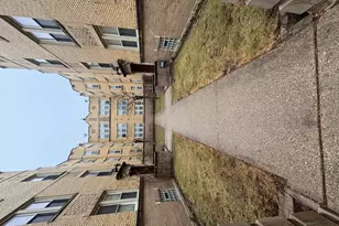 2216 W Thome Ave, Chicago, IL 60659 - Photo 2