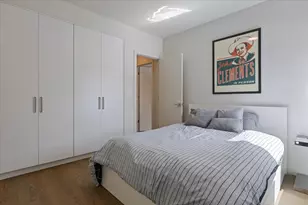 559 E 50th St, Chicago, IL 60615 - Photo 28