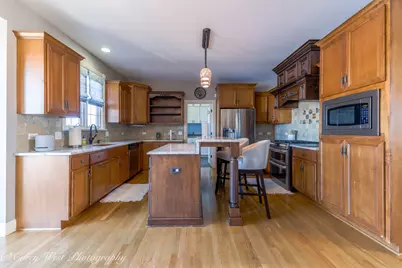 801 Citizen Avenue, Elburn, IL 60119 - Photo 10