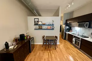 660 W Wayman St, Chicago, IL 60661 - Photo 14