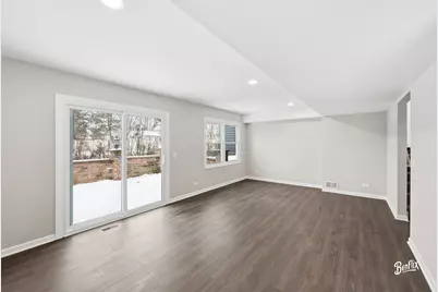 1005 Cooper Court, Buffalo Grove, IL 60089 - Photo 10