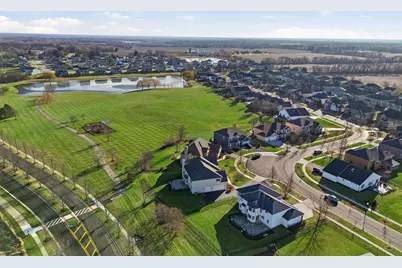 [Address not provided], Elgin, IL 60124 - Photo 52