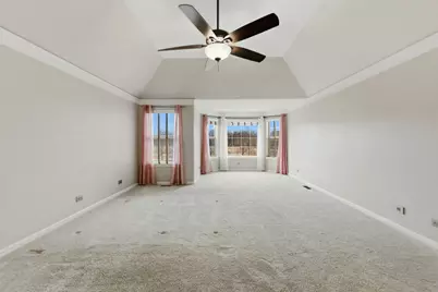 [Address not provided], Elgin, IL 60124 - Photo 26