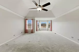 [Address not provided], Elgin, IL 60124 - Photo 26