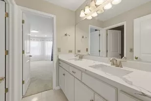 [Address not provided], Elgin, IL 60124 - Photo 36