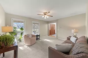 19 Shagbark Ln, Newark, IL 60541 - Photo 8