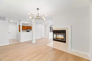 1239 Old Mill Ln, Elk Grove Village, IL 60007 - Photo 8