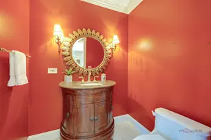 130 Westmoreland Dr, Wilmette, IL 60091 - Photo 12