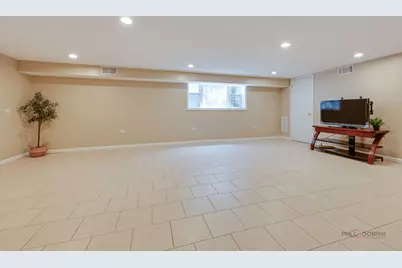 130 Westmoreland Drive, Wilmette, IL 60091 - Photo 24