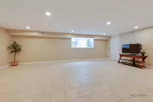 130 Westmoreland Dr, Wilmette, IL 60091 - Photo 24