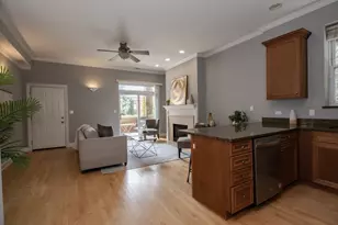 1236 W Webster Ave, Chicago, IL 60614 - Photo 8