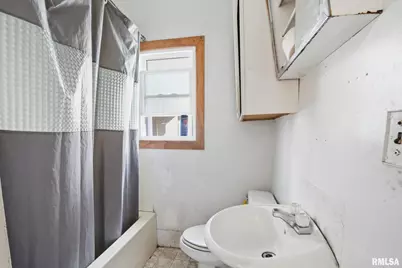 1918 6th Avenue, Moline, IL 61265 - Photo 22