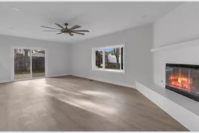 272 E Wrightwood Avenue, Glendale Heights, IL 60139 - Photo 16