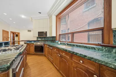 1517 N Dearborn Parkway, Chicago, IL 60610 - Photo 6