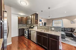 1675 Valley Forge Ct, Wheaton, IL 60189 - Photo 4