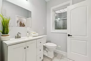3300 W Albion St, Lincolnwood, IL 60712 - Photo 66
