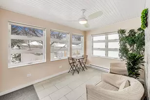 7842 N Karlov Ave, Skokie, IL 60076 - Photo 18