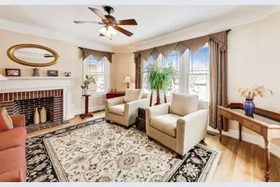 7842 N Karlov Avenue, Skokie, IL 60076 - Photo 4