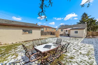 7830 Neenah Avenue, Burbank, IL 60459 - Photo 16