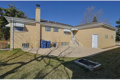 475 Courtesy Lane, Des Plaines, IL 60018 - Photo 28