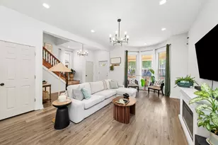 5850 S Indiana Ave, Chicago, IL 60637 - Photo 6