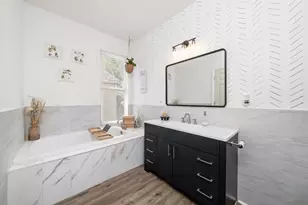 5850 S Indiana Ave, Chicago, IL 60637 - Photo 16