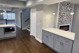 656 E 101st St, Chicago, IL 60628 - Photo 14