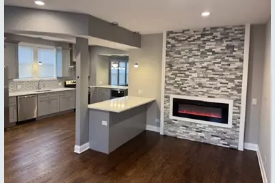 656 E 101st Street, Chicago, IL 60628 - Photo 8