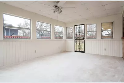 1110 Roxbury, Rockford, IL 61107 - Photo 24