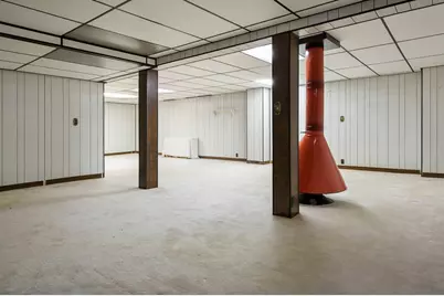 1110 Roxbury, Rockford, IL 61107 - Photo 26