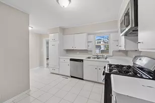 1030 Chestnut St, Deerfield, IL 60015 - Photo 12