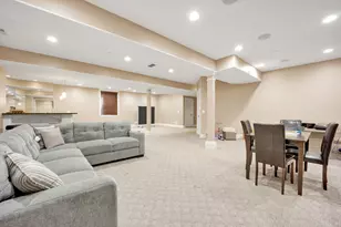 2323 Douglas Ave, Des Plaines, IL 60018 - Photo 28