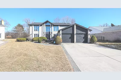 2111 Franklin Drive, Glenview, IL 60026 - Photo 1
