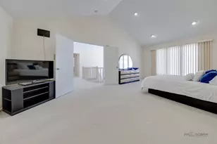 2111 Franklin Dr, Glenview, IL 60026 - Photo 16