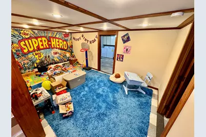 325 Kishwaukee Drive, Sycamore, IL 60178 - Photo 16