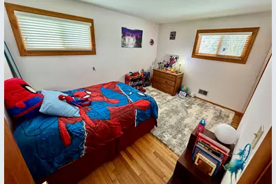 325 Kishwaukee Drive, Sycamore, IL 60178 - Photo 12