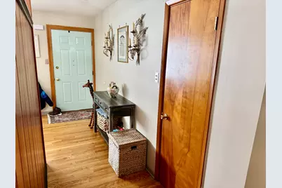 325 Kishwaukee Drive, Sycamore, IL 60178 - Photo 10